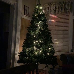 Meet your Posher, Ariel